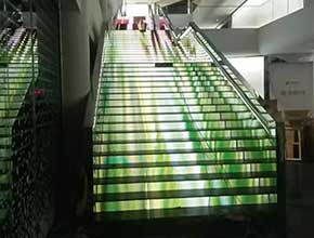廣東佛山陶瓷城P5室內LED樓梯屏